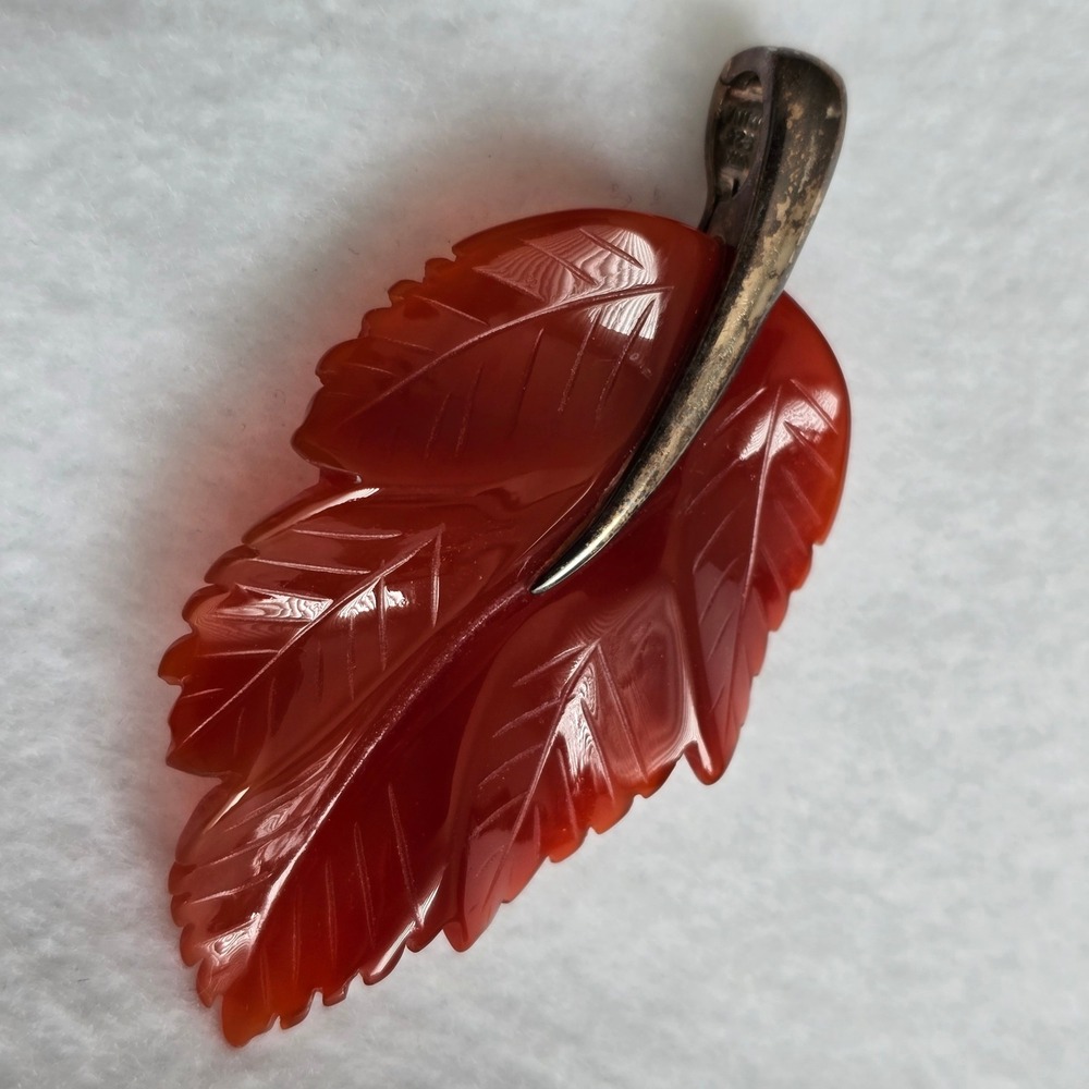 WK Whitney Kelly Pendant Carnelian Sterling Silver Carved Leaf Red Necklace